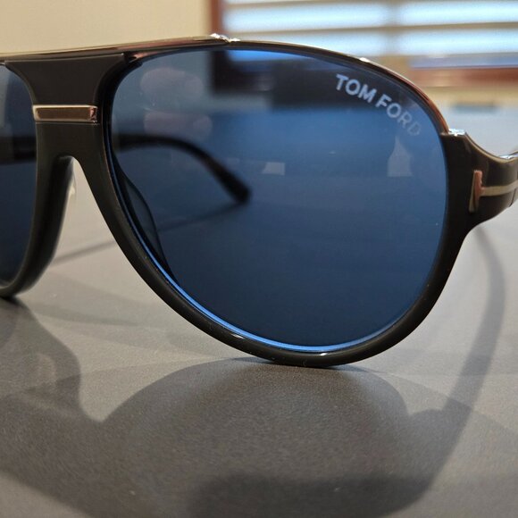 Tom Ford Dimitry Sunglasses TF334 20V Gray/Palladium 59mm - Picture 3 of 14